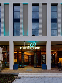 Motel One, Köln